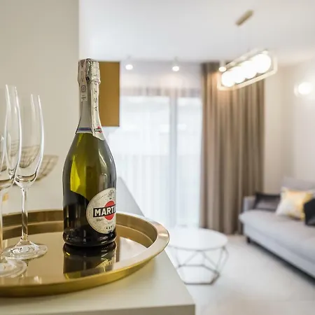Golden Old Town Rakowicka Deluxe Wawelofts Апартаменты *